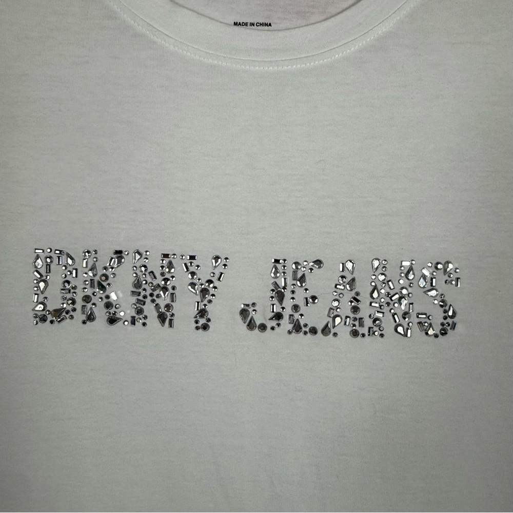 DKNY White Short Sleeve Shirt W/DKNY Logo In Silver Rhinestones, Size Large, NWT - Picture 8 of 16